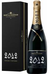 moet_chandon_grand_vintage_2012_god_v_podarochnoj_upakovke.jpg