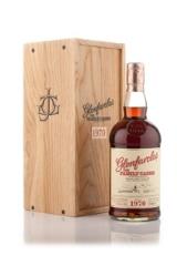 glenfarclas_family_casks_1970_god_37_let_v_derevyannoj_korobke.jpg