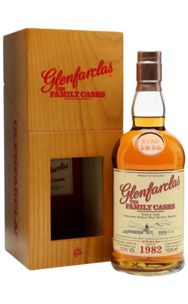 glenfarclas_family_casks_1982_god_32_goda_v_derevyannoj_korobke.jpg