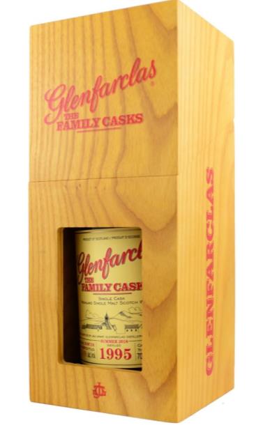 glenfarclas_family_casks_1995_god_15_let_v_derevyannoj_korobke.jpg