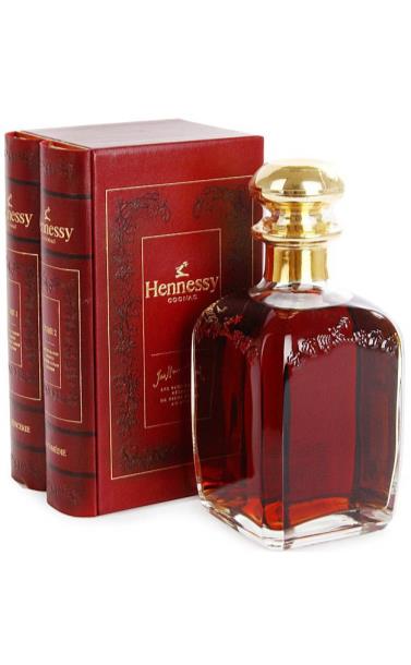 hennessy_library_10_let_v_podarochnoj_upakovke.jpg