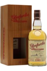 glenfarclas_family_casks_1985_god_22_goda_v_derevyannoj_korobke.jpg