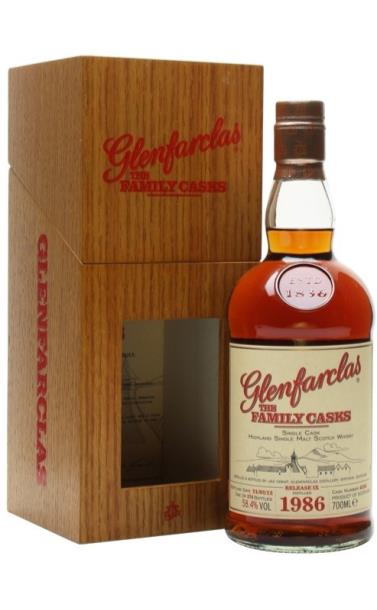 glenfarclas_family_casks_1986_god_21_god_v_derevyannoj_korobke.jpg