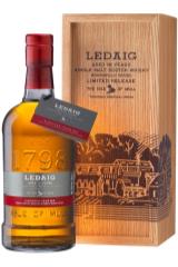 ledaig_aged_18_let_v_podarochnoj_upakovke.jpg