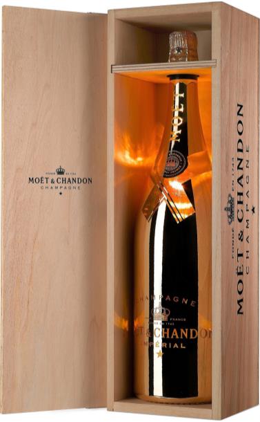 moet_chandon_imperial_bright_night_v_derevyannoj_korobke.jpg