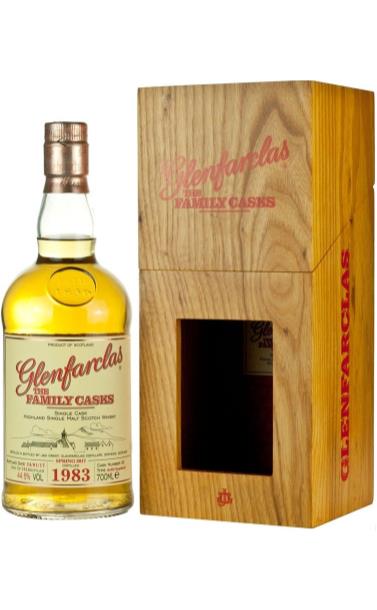 glenfarclas_family_casks_1983_god_31_god_v_derevyannoj_korobke.jpg