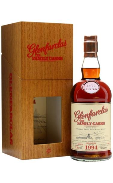 glenfarclas_family_casks_1994_god_23_goda_v_derevyannoj_korobke.jpg