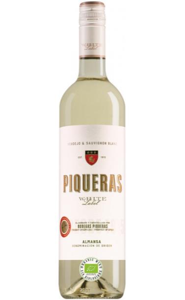 piqueras_white_label_2021_god.jpg