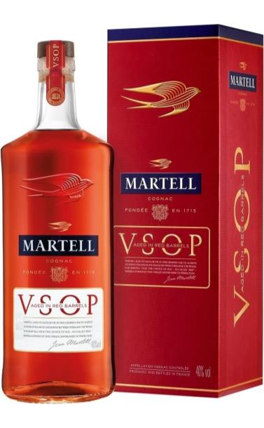 martell_vsop_aged_in_red_barrels_vsop_v_podarochnoj_upakovke.jpg