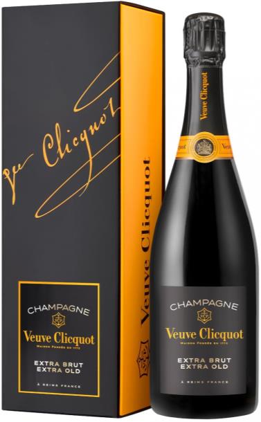 veuve_clicquot_extra_old_v_podarochnoj_upakovke.jpg