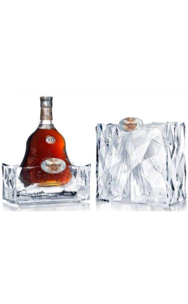 hennessy_xo_ice_20_let_v_podarochnoj_upakovke.jpg