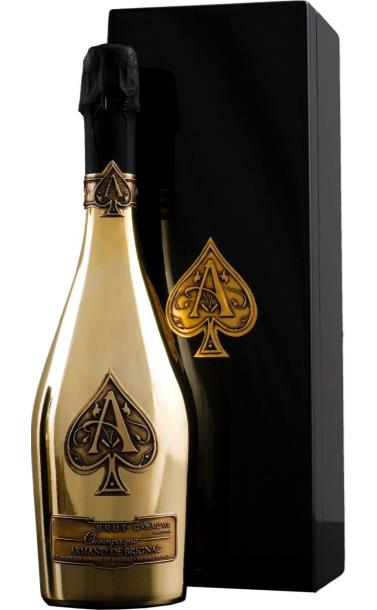 armand_de_brignac_v_derevyannoj_korobke.jpg