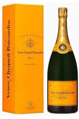 veuve_clicquot_ponsardin_v_podarochnoj_upakovke.jpg