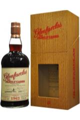 glenfarclas_family_casks_1963_god_50_let_v_podarochnoj_upakovke.jpg